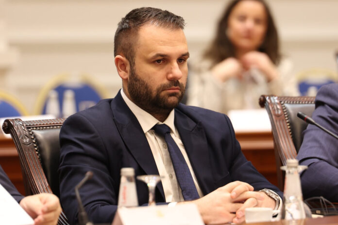 besar durmisi foto vlada na rsm