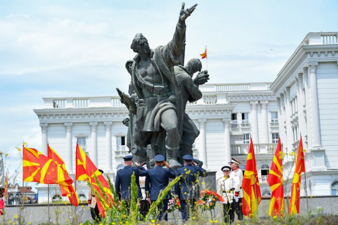 praznik 11 oktomvri i osloboduvanje na skopje - foto vlada na rsm