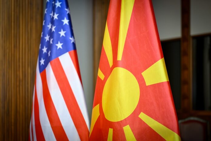 sad makedonija zname znaminja amerikansko makedonsko zname - foto sobranie na rsm