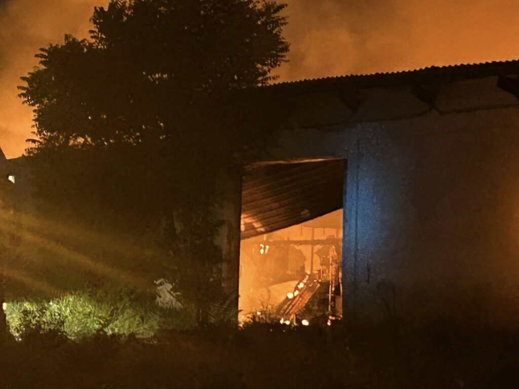 Pozar vo Dekoteskt, photo by Radovis news