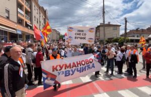 kumanovo-poddrska-vucic-protest-