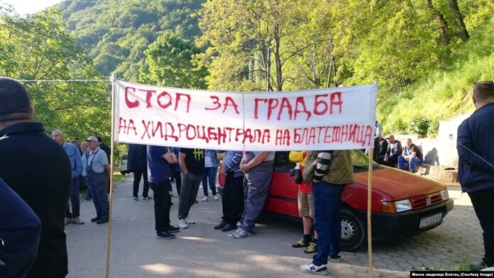 3f70e953-99c1-4d74-4d7b-08de3c91433d_w1597_n_r1_s_s Blatec protesti
