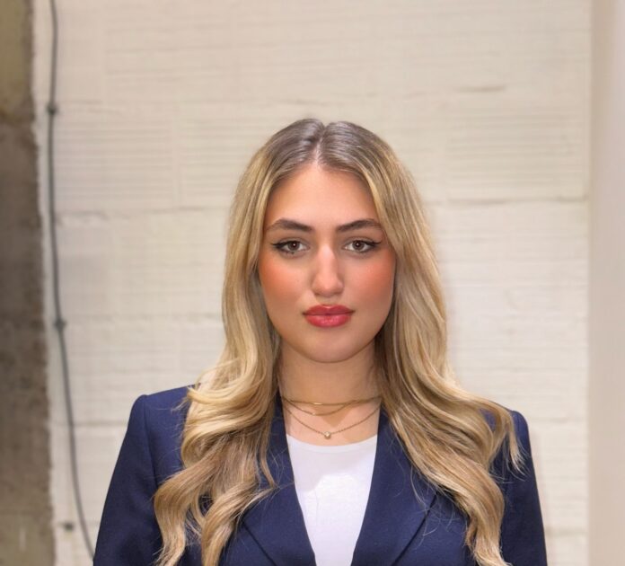 Angela Vasilevska, pretsedatelka na USS na UKIM Angela Vasilevska, pretsedatelka na USS na UKIM