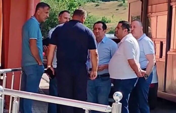 Video grab, pratenici na Vlen na granica