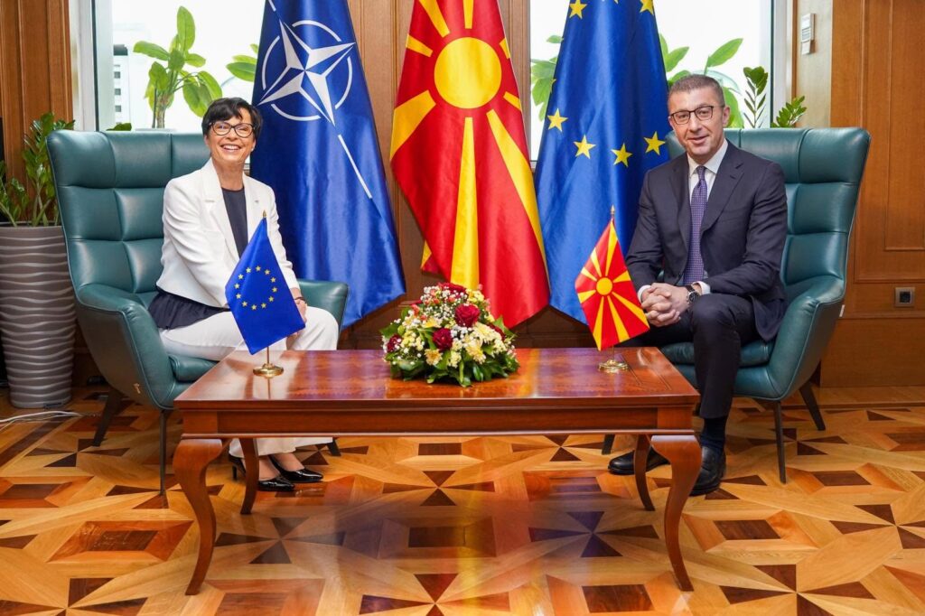 marta kos i mickoski - foto vlada mk