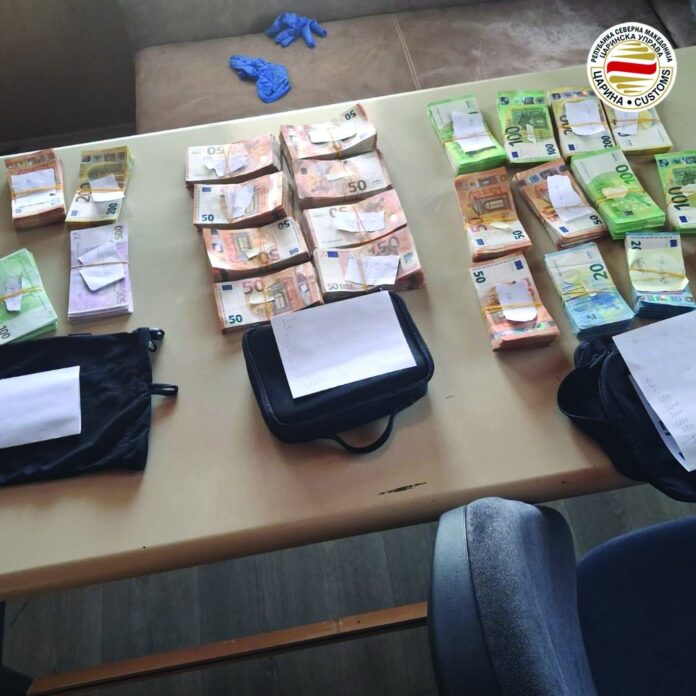 Zapleneti pari na Tabanovce, foto Carinska uprava na RSM